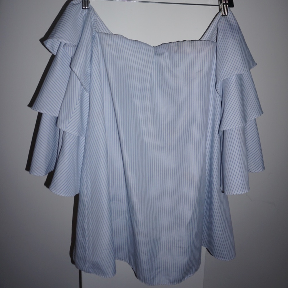 Off the Shoulder Ruffle Sleeve Dress